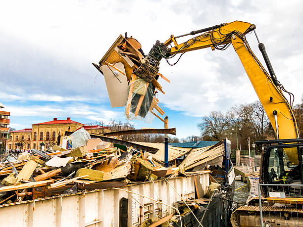 Best Yard Waste Removal  in Shawneetown, IL